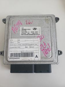 HYUNDAI I30 ENGINE ECU, 2.0, PETROL, AUTO T/M, P/N 3915023231, 12/08-04/12