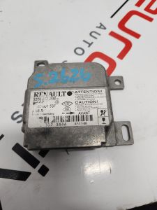 2008 RENAULT CLIO AIRBAG SENSOR 0285001537 8200277315