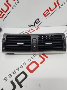 BMW X5,X6 Upper Centre Dash Air Vent W/ Hazard OEM 9210705