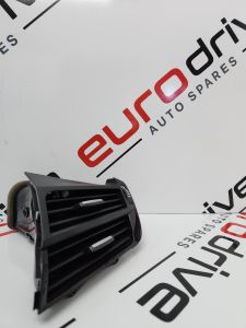BMW X5 2015 FRONT RIGHT DASHBOARD SIDE AIR VENT TRIM 925292609
