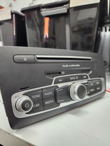  AUDI A1 MULTI MEDIA HEAD UNIT  RADIO  8XA035183A