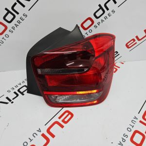  BMW 1 SERIES 63217270098 RIGHT TAILLIGHT F20, HATCH, NON LED TYPE, 06/11-03/15