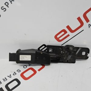  Q3 Q5 Q7 For Passat 4F9 827 383 G TAILGATE LIFTGATE LOCK LATCH PLATE 4F9827383 E