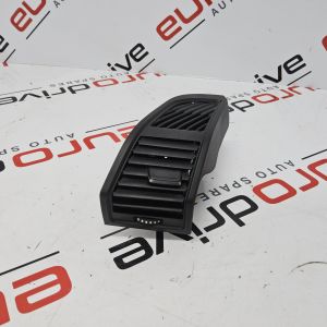 BMW i3 REx 18 - 22 Front left dashboard air vent 9283004 64 22 9 283 004