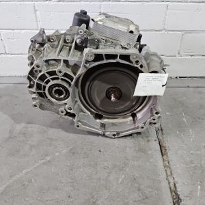 VOLKSWAGEN PASSAT B8 DSG AUTOMATIC TRANSMISSION QFE 0D9300012 / A02E325025AQ