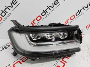 TOYOTA LANDCRUISER 300 SERIES 2021-2023 LED RIGHT HEADLIGHT ASSEMBLY
