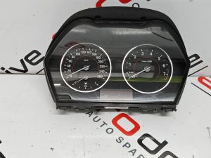 BMW 1 SERIES F20 SPEEDOMETER INSTRUMENT CLUSTER CLOCK 2010 Model 17649411