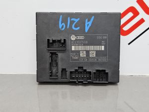 2011 AUDI A5 LEFT FRONT SEAT CONTROL MODULE 8T0959760B