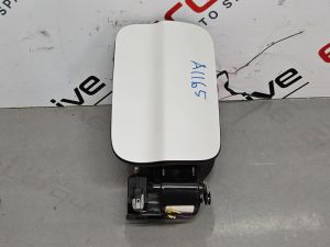 BMW 4 F32 F36 F82 FUEL TANK COVER 51177270761 7270761 A1165