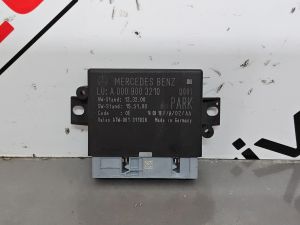 MERCEDES A CLASS  CLA C117 220 2013-2018 PARKING SENSORS CONTROL MODULE A0009003210 A260