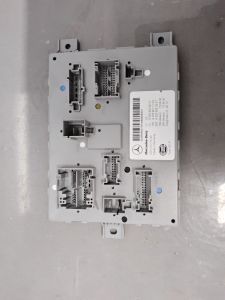2014 2015 2016 MERCEDES C300 C CLASS W205 A2229006007 SAM COMFORT Control MODULE