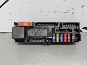 Mercedes Benz W202 W208 W210 Control Unit A0005400072 05376100