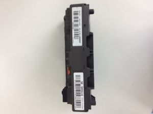 BMW 1 3 E90 E91 E81 E82 E87 Fuse Box Front Power Distribution Black OEM 9119445 - 05