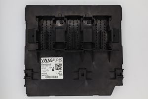 VOLKSWAGEN GOLF MK6  COMFORT CONVENIENCE CONTROL MODULE 5K0937084D