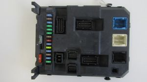 Citroen Peugeot (09-20) BSIEV-X04-00 Fuse Box BSI 9664983380 SW: H05-0 F06-3  