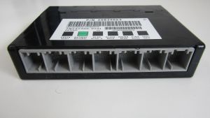 BCM Body Control Module Red P/N 20935350 Commodore VE Series 2 SV6 CAPTIVA