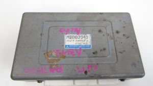 Mitsubishi PAJERO  Mb863941 X2t30571 ABS Control Unit 